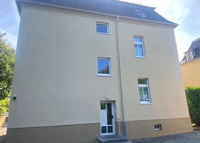 Holliday And Work شقة بيشوفسفيردا